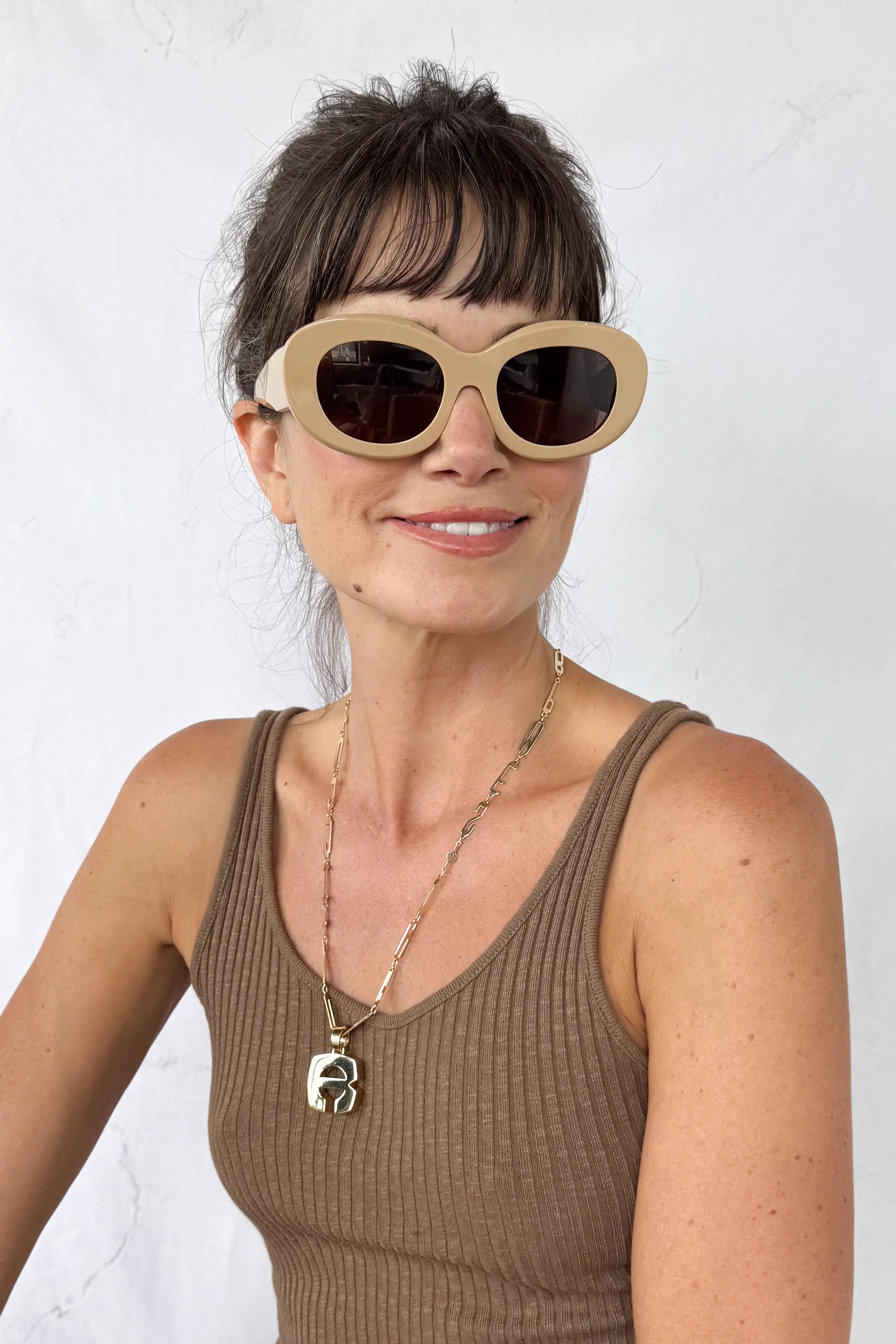 Envy Beige Sunglasses - Image 7