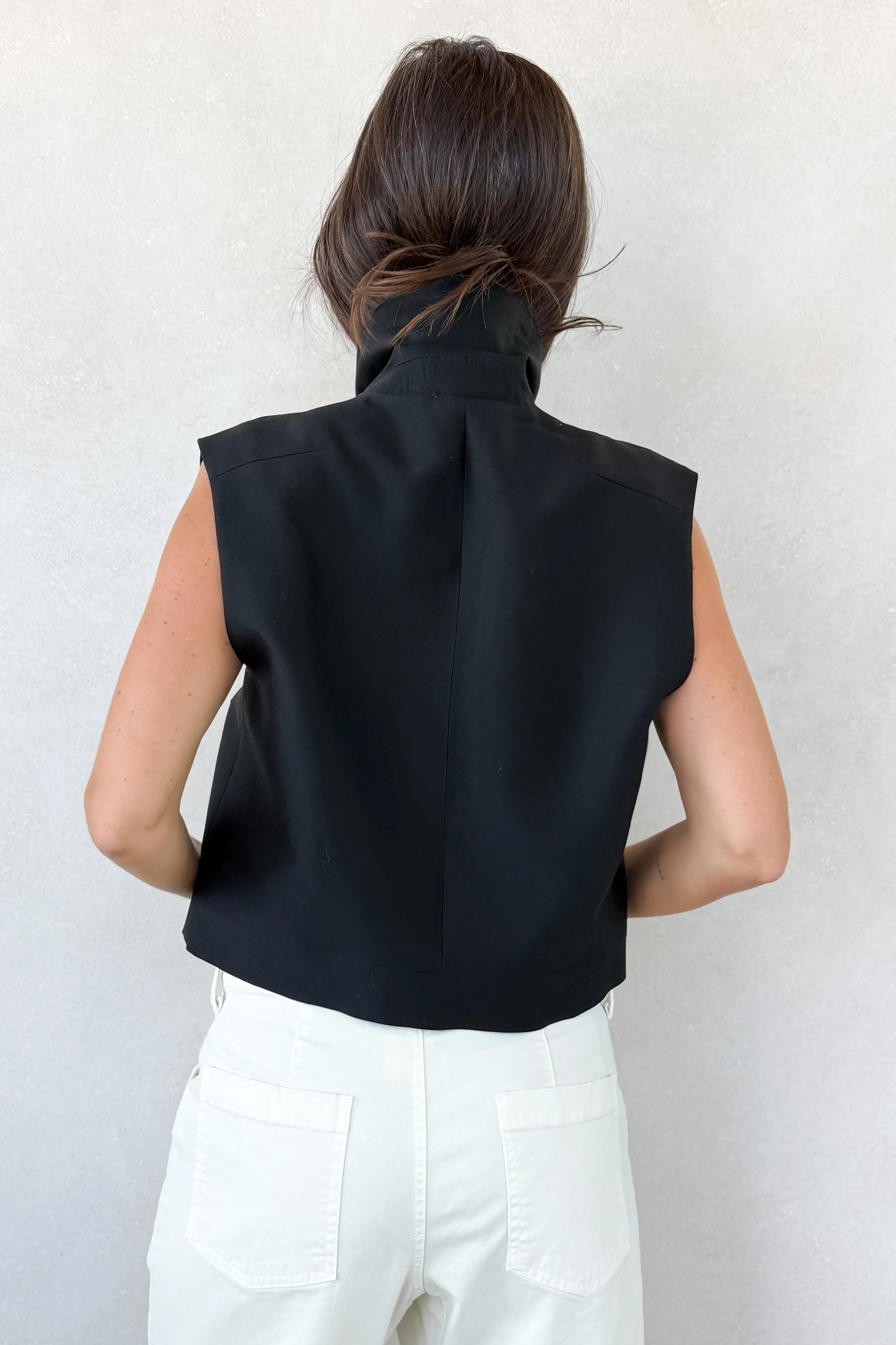 Hanley Vest - Image 7