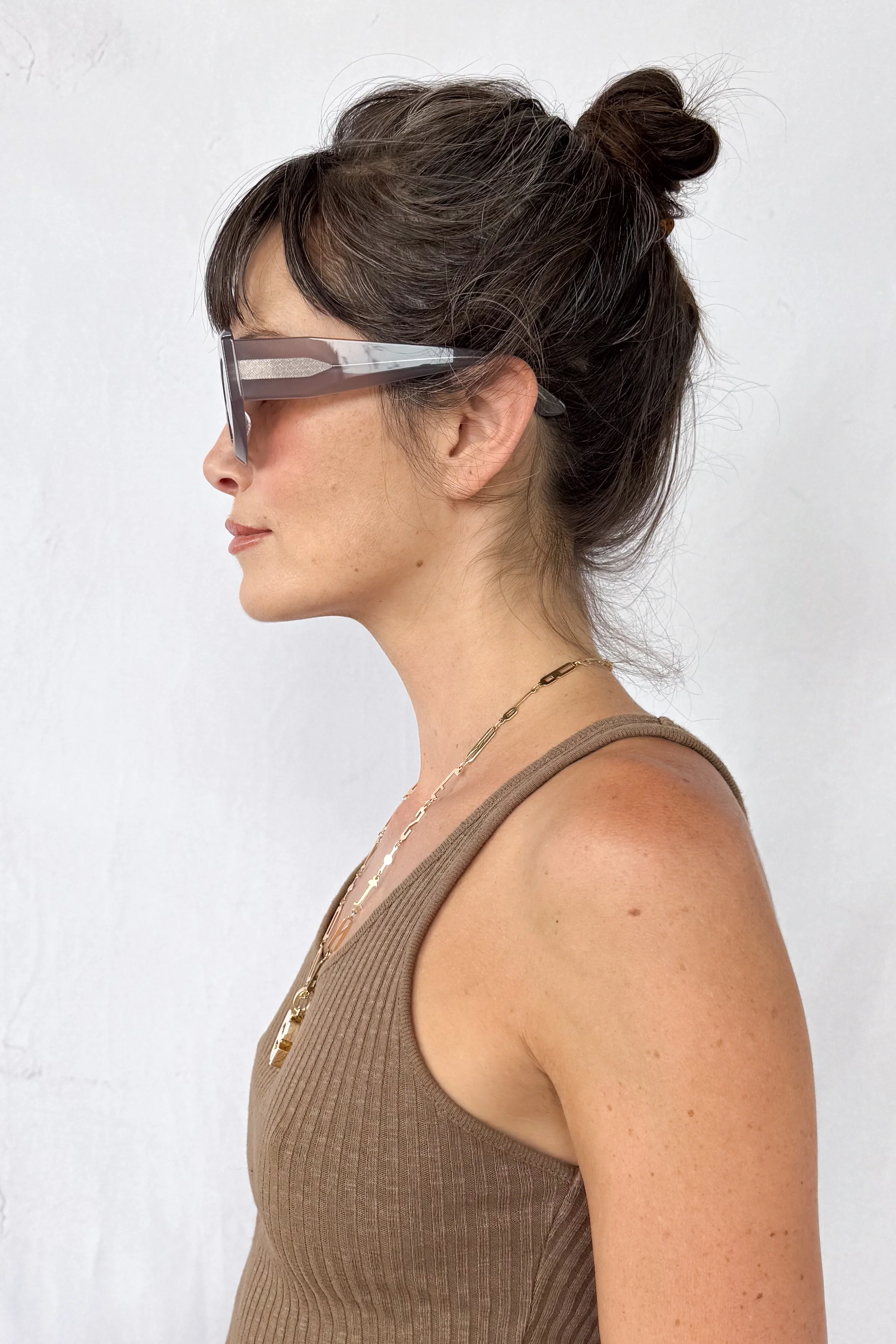 Trophy Milky Smoke Sunglasses - Image 6