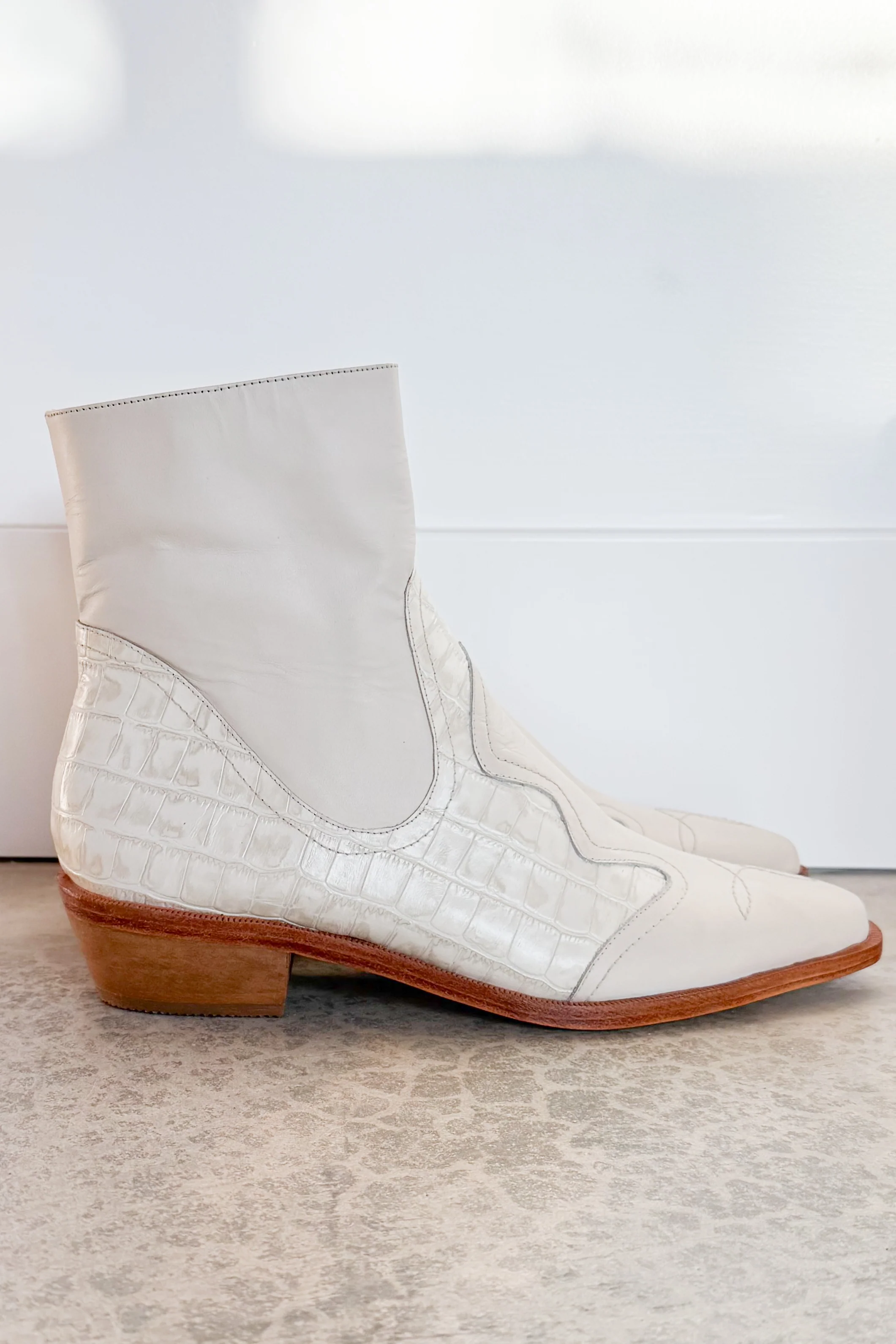 Winnie Low Boot - Image 2